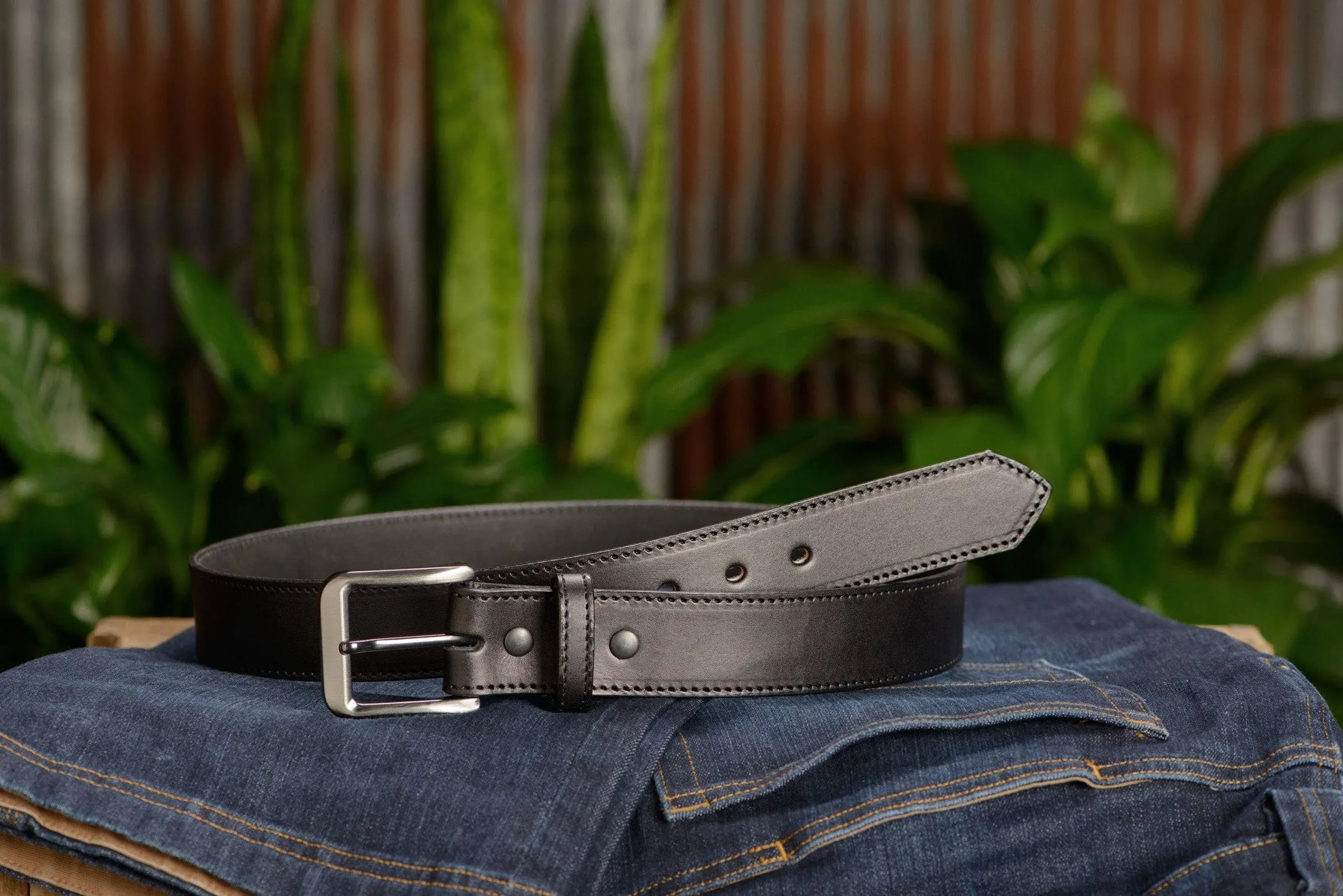 The Admiral: Men's Black Stitched Leather Belt 1.50"