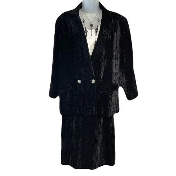 Vintage Womens Crushed Velvet Midi Skirt Sz EU 46 US M Zip Lined Black Italy