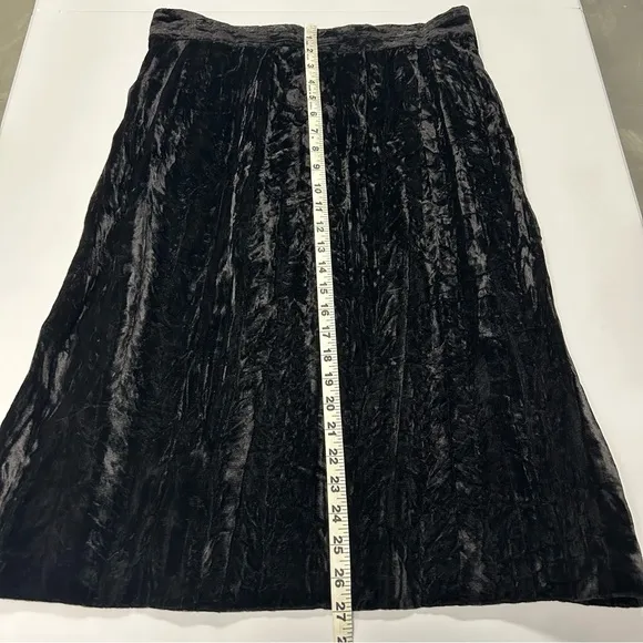 Vintage Womens Crushed Velvet Midi Skirt Sz EU 46 US M Zip Lined Black Italy
